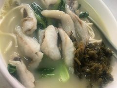 -明呈黄鱼面馆(斜土路店)