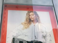 -LV路易威登(时代广场店)