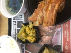 -犟骨头排骨饭•大骨面(弘阳广场店)