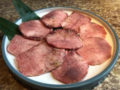 上等牛舌-炼火烤肉店