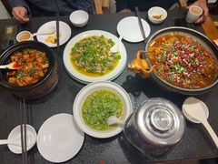 -万重锦·人文川菜馆(骡马市店)