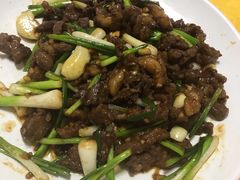 姜葱牛梅皮-巫记鸡饭店