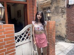 -溪岸路花鸟市场