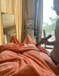 -爱丽馨御景月子中心