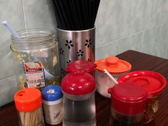 -成群小食店