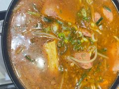 -肥汁米蘭香港米线(长宁来福士店)