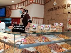 面包甜点陈列柜-珍糕兴(三林店)