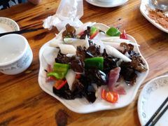 -小锅巴纳西餐厅