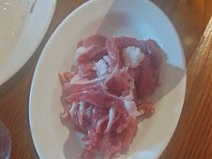 -牛满溢·自助潮汕鲜牛肉火锅(龙汇路店)