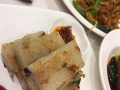瑶柱腊味煎萝卜糕-广州酒家(昌岗地铁站店)