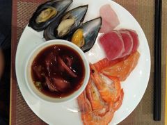 -上海西藏大厦万怡自助餐厅(徐汇店)