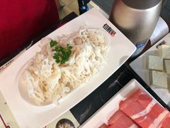 -何鲜菇火锅(大营盘店)