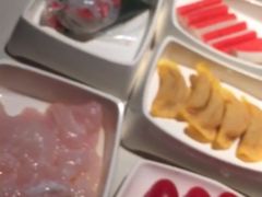 -海底捞火锅(武胜路凯德广场店)