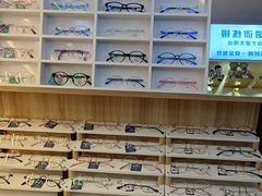-亿视康青少儿眼镜(五官科店)