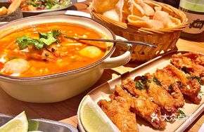 Classic Tom Yum Goong Seafood Soup