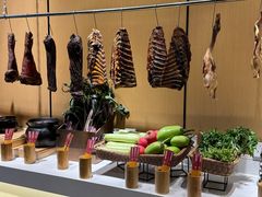 -鱼鲜饭香·招牌汽锅剁椒鱼头王