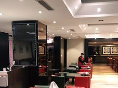 大堂-皇城根·鲁菜济南菜·吊炉烤鸭·炒鸡鱼头(济南旗舰店)