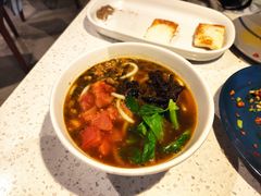 小锅米线-半山腰·云南菜(侨福芳草地店)