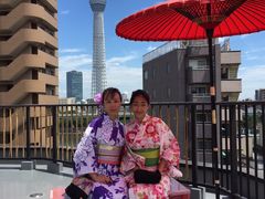 -东京都浅草樱花和服租赁店