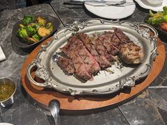 -LESCEDARS Brasserie Bistro香柏树