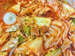 -二钢串叔麻辣烫(华龙大厦店)