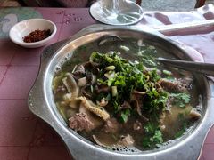 -谢老五跷脚牛肉·非遗传承店