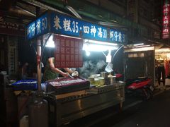 -六合夜市
