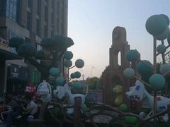 -紫荆广场·花漫里