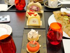 -Salon de The de Joel Robuchon(外滩18号店)