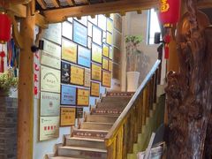 -头上红煨盐鸡乡村食府