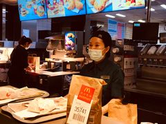 -麦当劳(海岸城店)