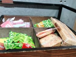 -时尚殿堂明星门店