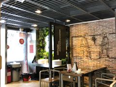 大堂-龙巢盱眙龙虾·牛蛙·烧烤宵夜(八卦岭店)