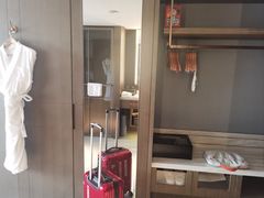 -北京东三环希尔顿逸林酒店