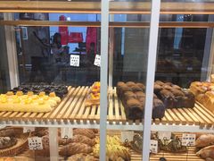 -焙丽拾光(麦凯乐直营店)