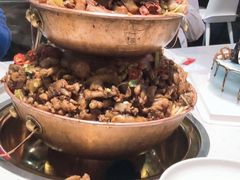 -老佛爷·铜炉炭火蛙锅(海州吾悦店)