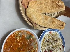 -七百岁羊肉馆(环球港店)