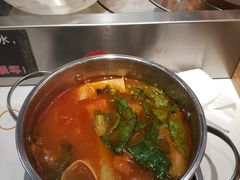 -百品聚旋转火锅(号外店)