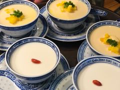 鲜芒果布丁-禄婶鸡煲·打边炉