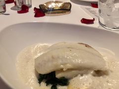 多宝鱼-AZUR聚(香格里拉饭店)