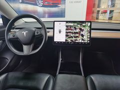 -TESLA 特斯拉(郑州正弘城体验店)