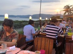 -渔家火锅·海鲜自助餐·演艺(亚龙湾天域酒店)