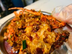 -凤凰路何眼镜香辣蟹(花果园店)