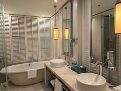 -三亚海棠湾万丽度假酒店