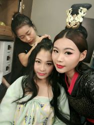 -盘子女人坊生日照·摄影馆(华强店)