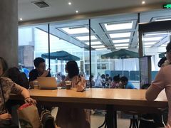 -星巴克(港汇1号办公楼店)