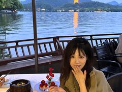 -柳莺湖上·湖景餐厅·江南菜(西湖店)