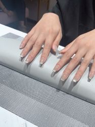 -丽心自助美甲美睫