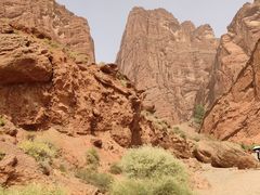 -天山神秘大峡谷