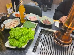 -臻牛烤肉
